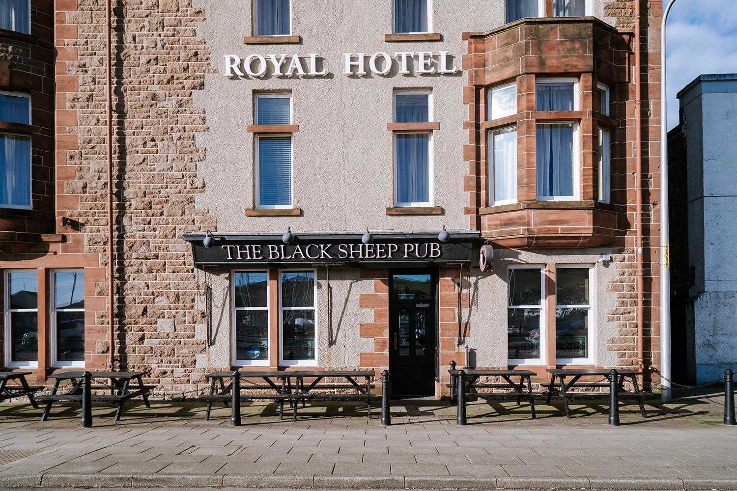 The Royal Hotel Кембелтаун Екстериор снимка