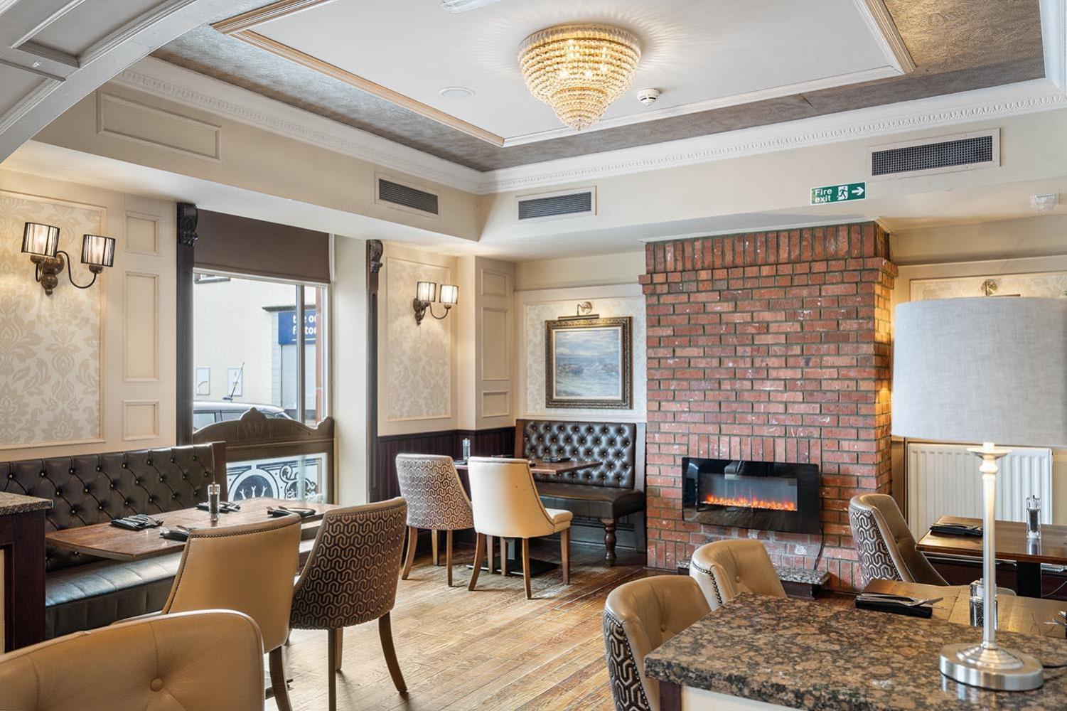 The Royal Hotel Кембелтаун Екстериор снимка