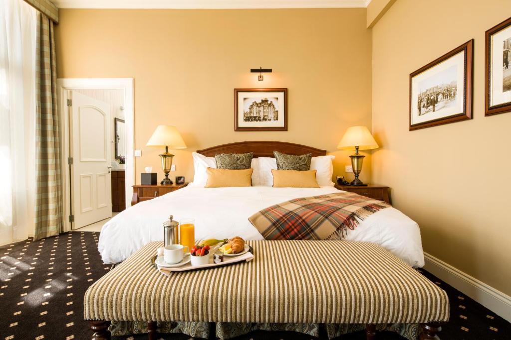 The Royal Hotel Кембелтаун Стая снимка